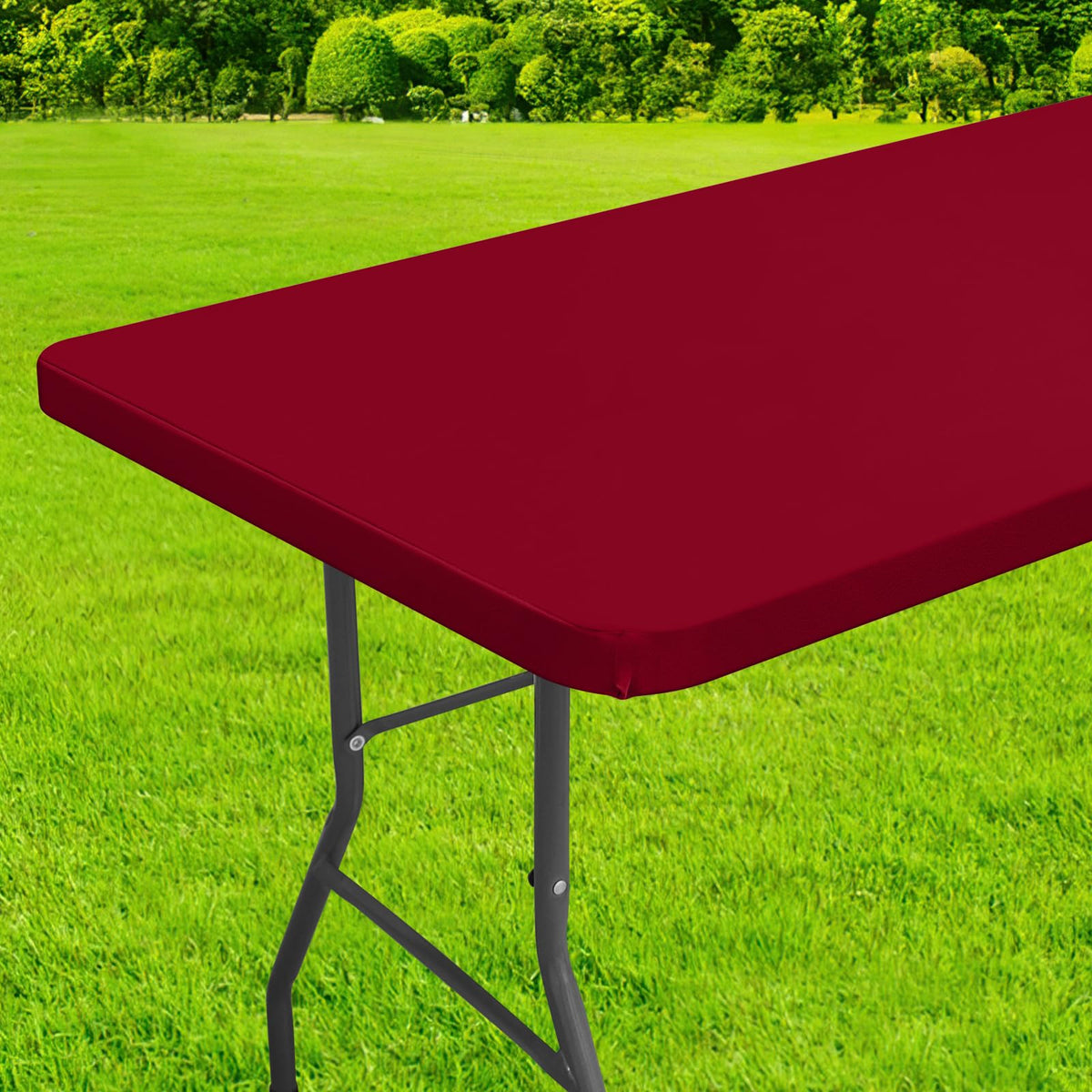 Homing rectangle table cloth cover with elastic edge secures folding tables