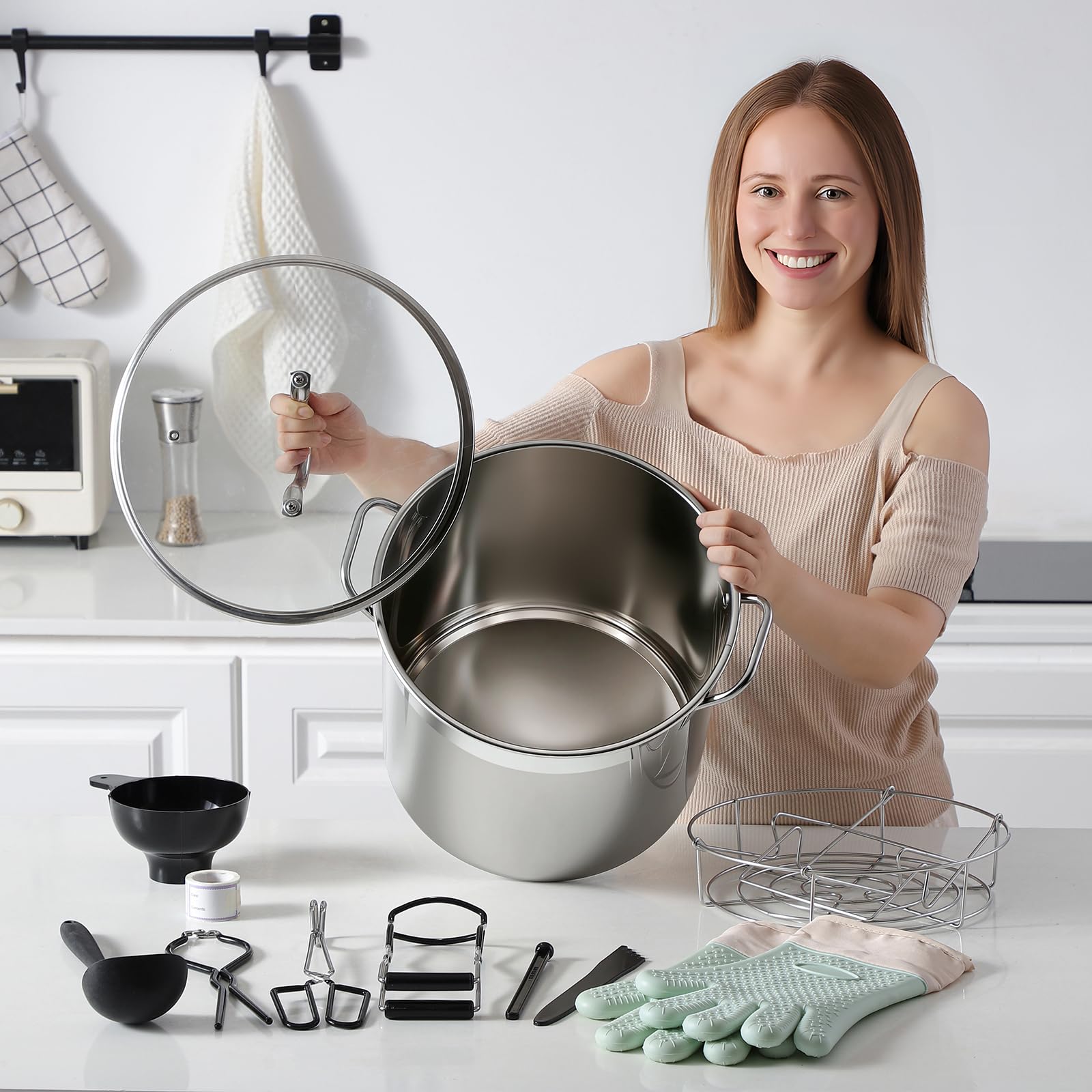 HOMKULA canning pot lid placed on pot for secure processing