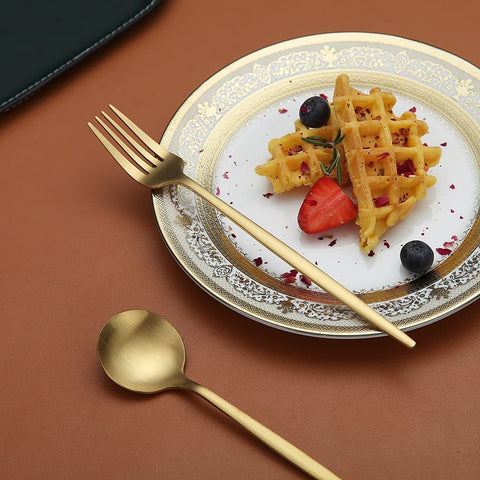 HOMQUEN matte gold salad forks finish greens with style