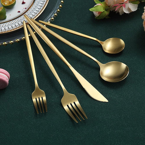 HOMQUEN matte gold teaspoons highlighting tea moments