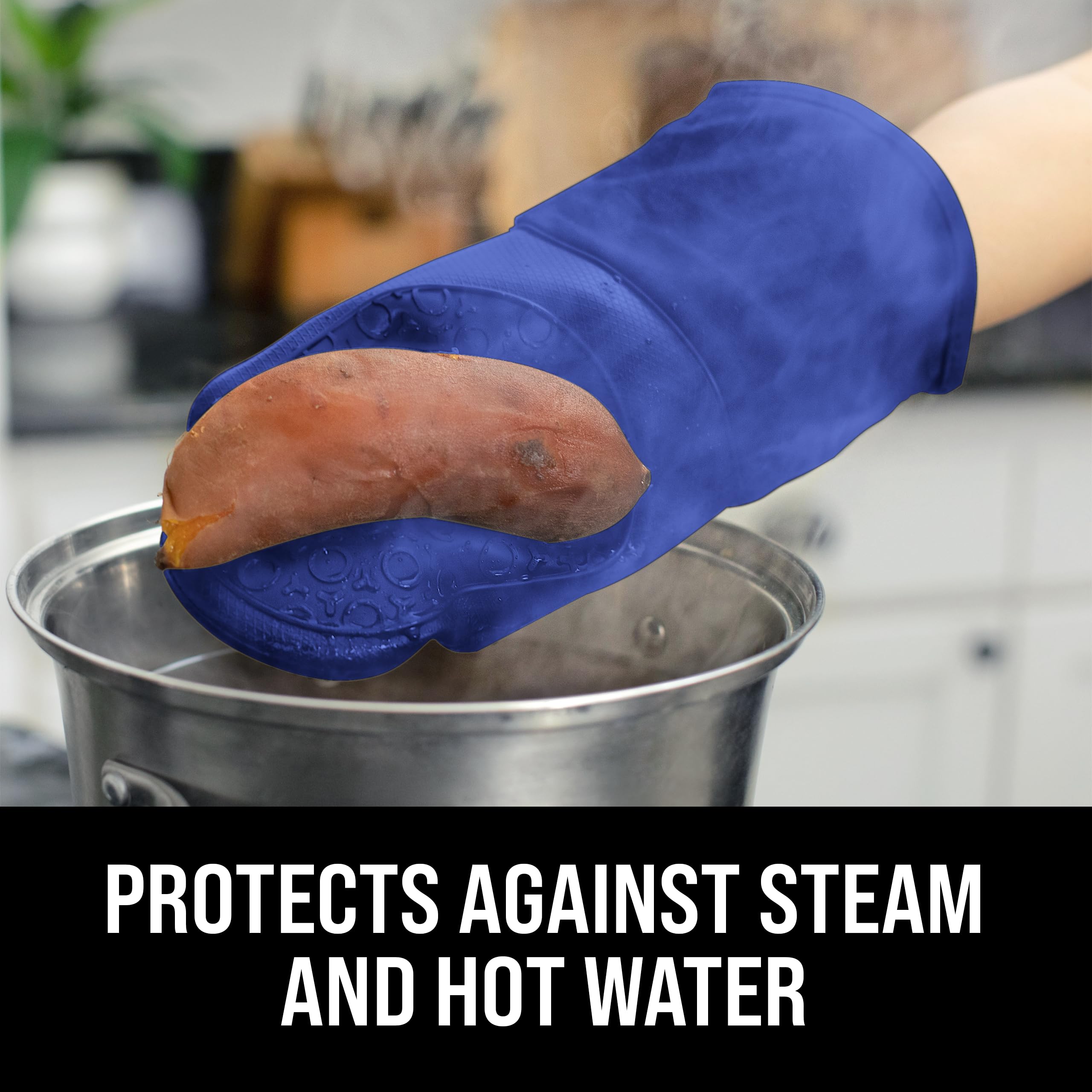 HOMWE mitt: steam-resistant and waterproof design keeps hands dry.