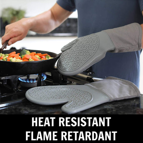 HOMWE silicone mitts demonstrate steam resistance and dry hands