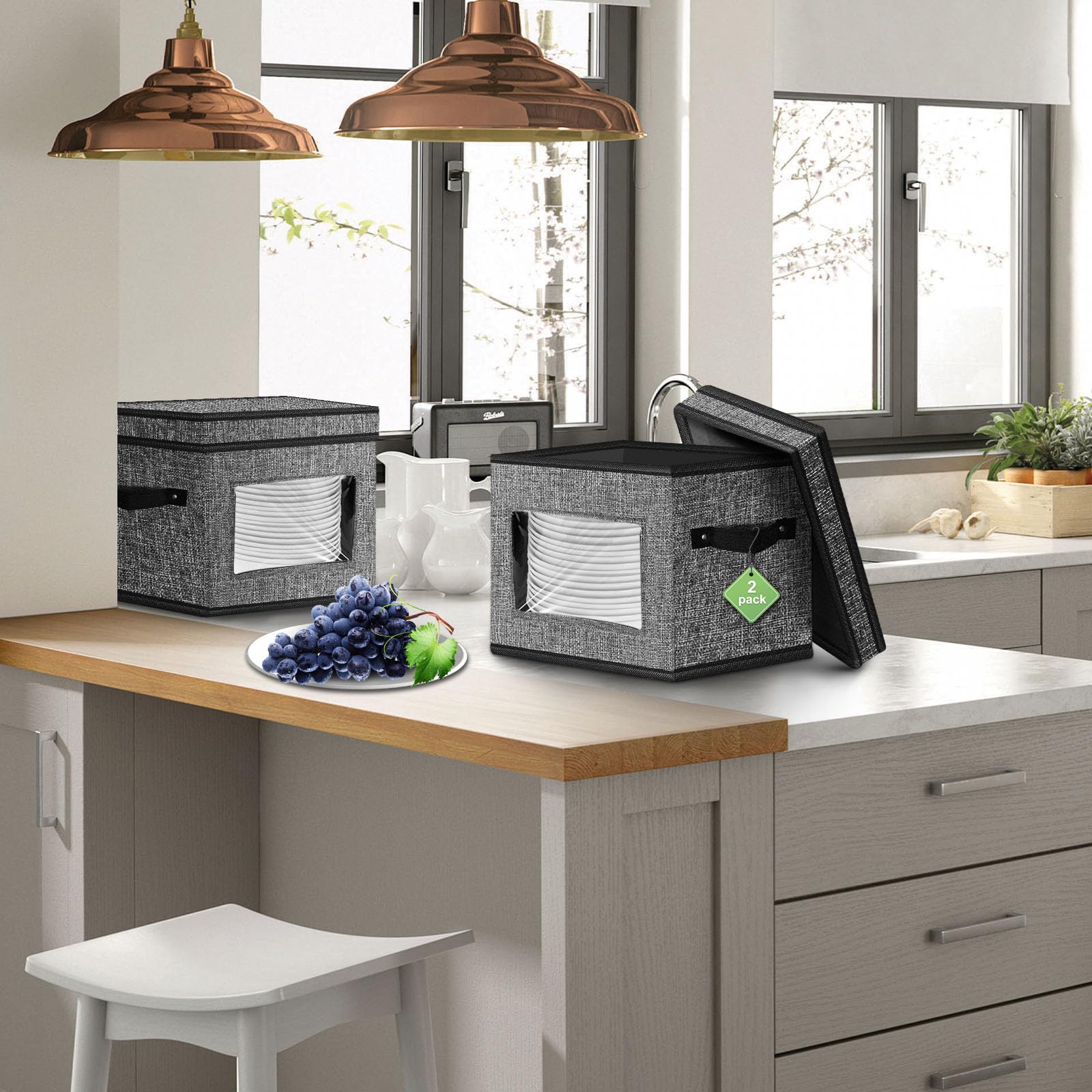 Homyfort dinnerware storage with 12 felt dividers protects plates during transport.