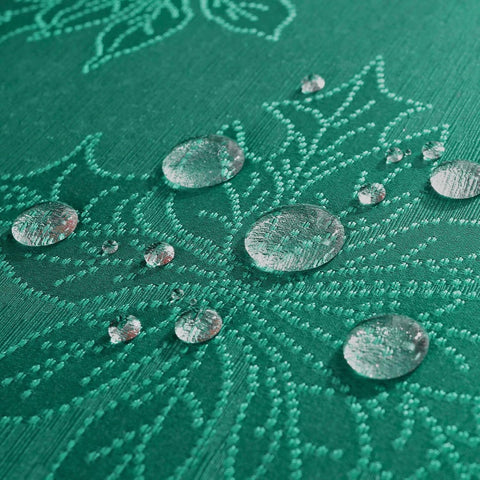 Honellaty spillproof table cover protects surfaces during meals.