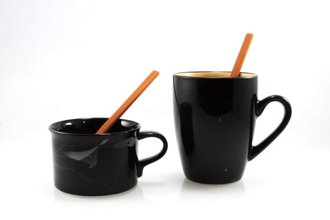 Honey Bear Kitchen soft touch stirring spoon, quiet and comfortable for daily use.