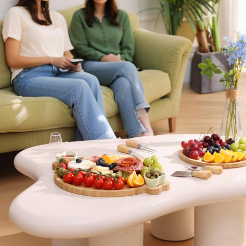 Hongsane table setup for entertaining, emphasizing natural bamboo tones and organized spreads.