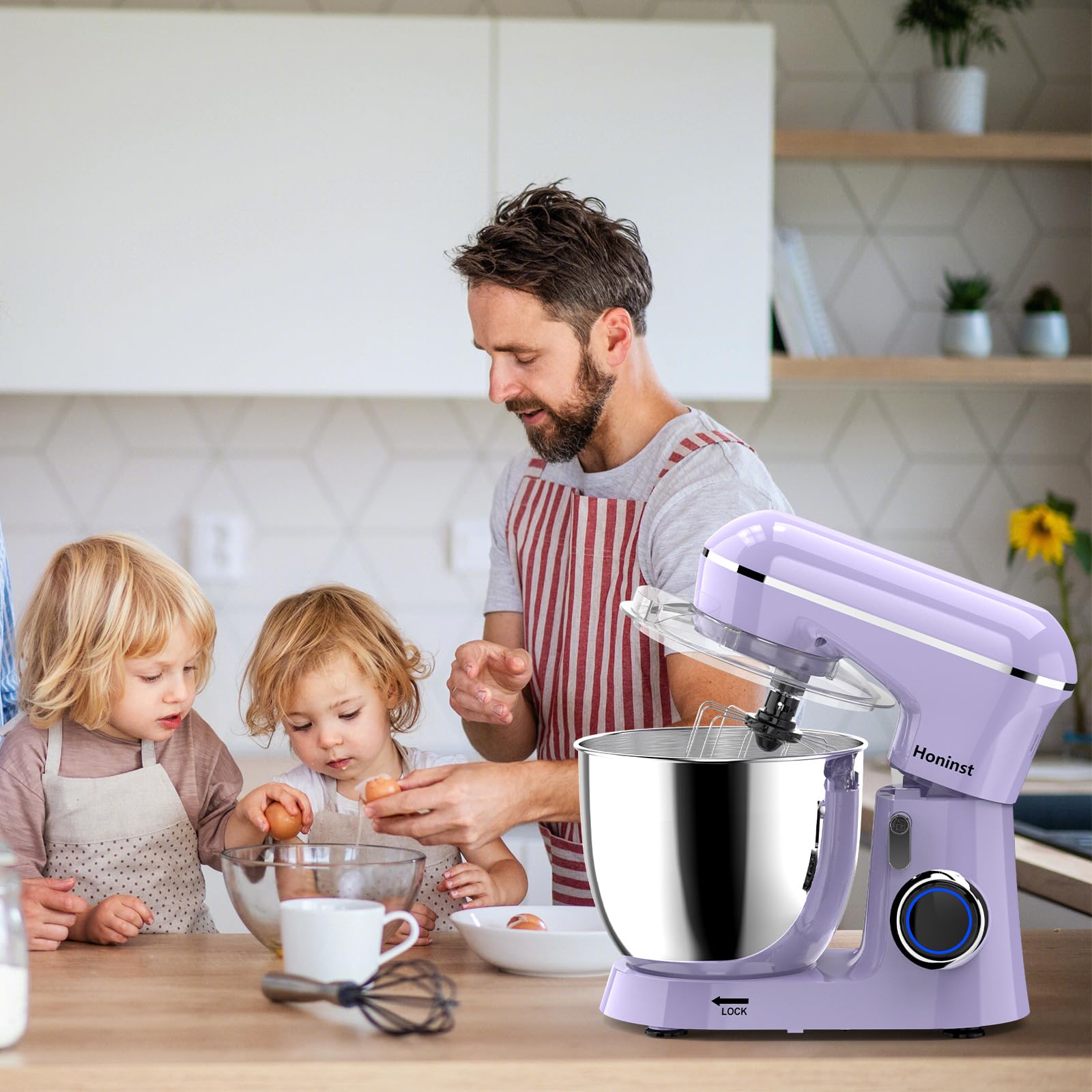 Honinst anti-slip feet stabilize the mixer during operation.