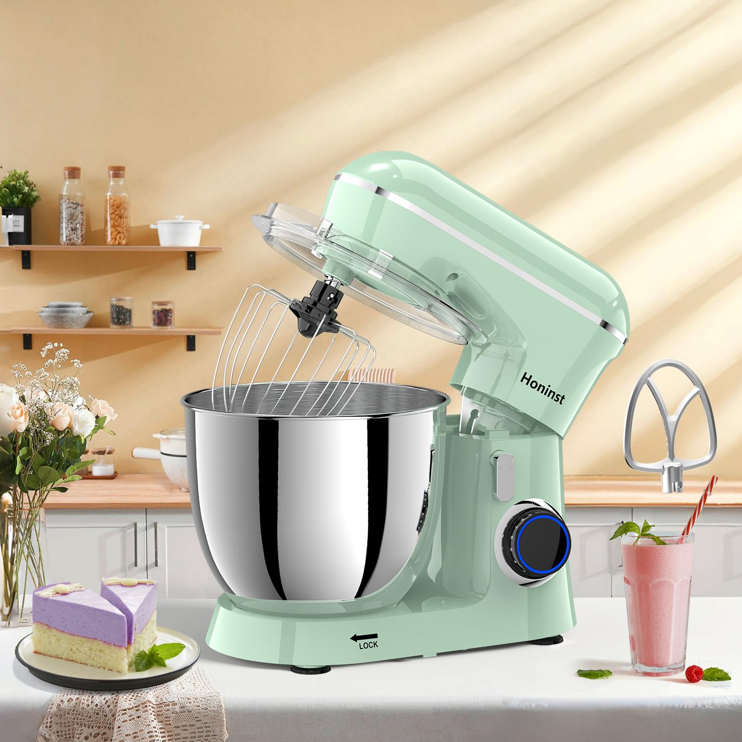 Honinst splash bowl cover keeps counter clean during mixing.