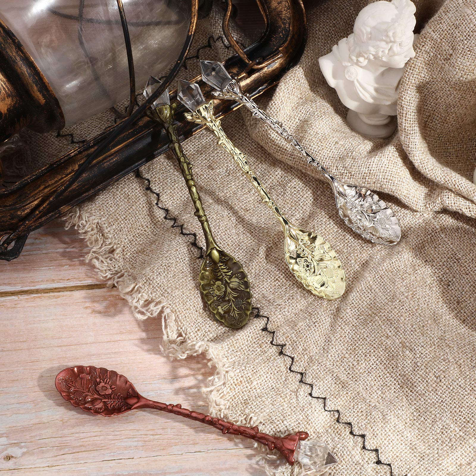 Honoson crystal-decorated retro coffee spoon ideal for Christmas tables.