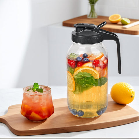 Hoofess jars keep beverages neatly separated and fridge-ready.