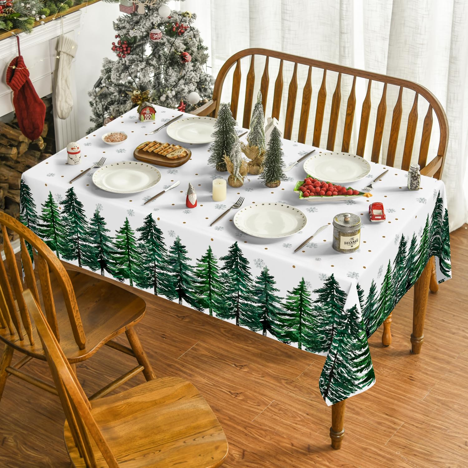 Horaldaily tablecloth close-up shows durable spun polyester weave.