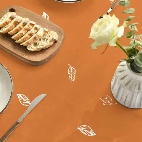 Horaldaily durable stitching protects surfaces during meals and celebrations.