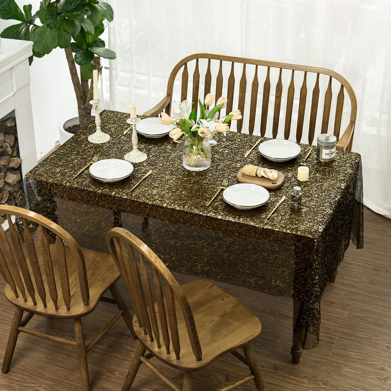 Horaldaily wedding table decor creates warm ambience for guests.