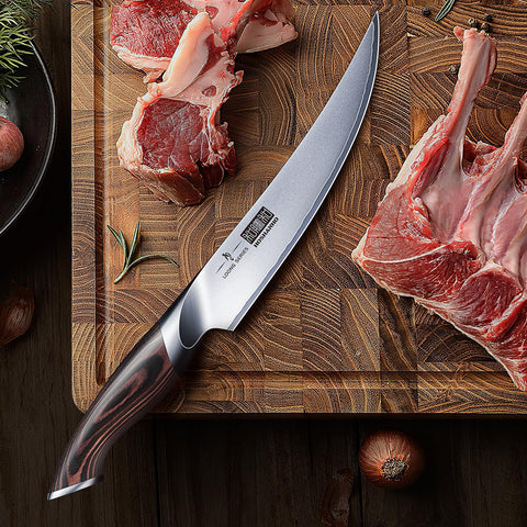 HOSHANHO knife edge close-up shows 15 degree per side sharpening.