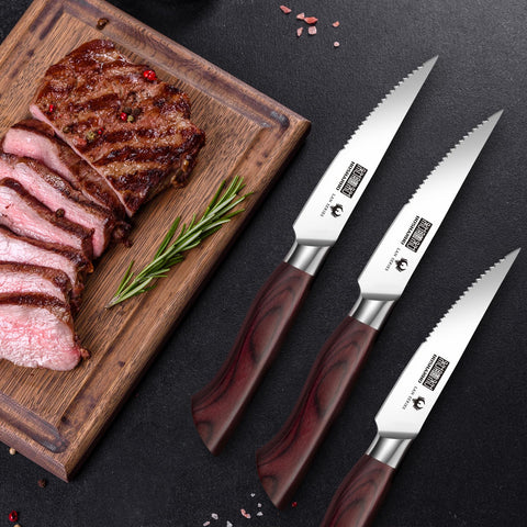HOSHANHO eight-piece set makes a thoughtful kitchen gift.