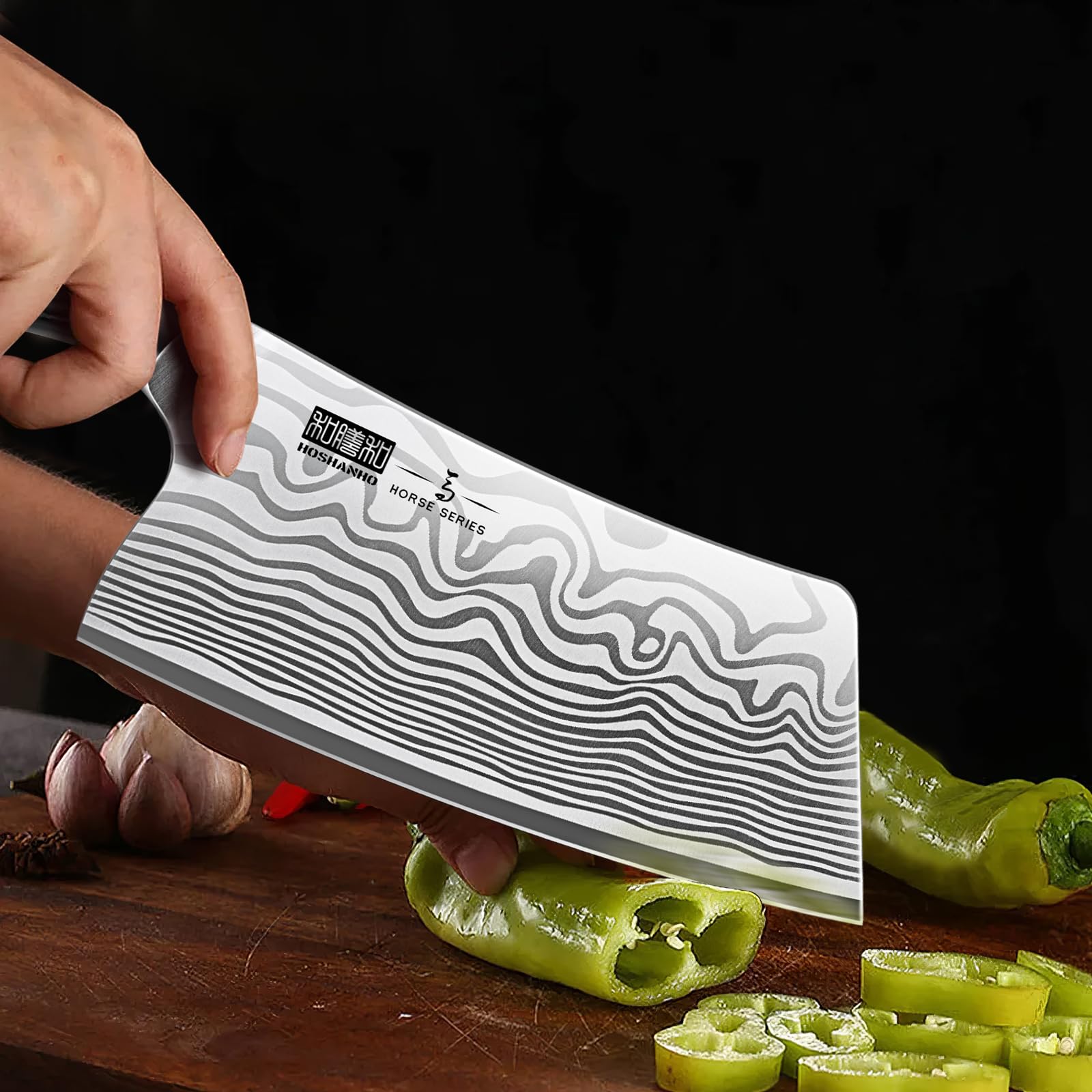 HOSHANHO 15-degree edge ensures precise cuts with extended edge retention during prep tasks.