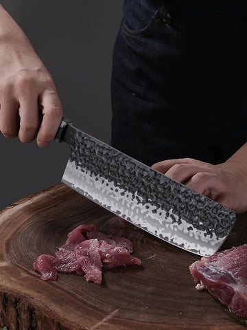 HOSHANHO deep-flat blade delivers even slices of greens and veggies.