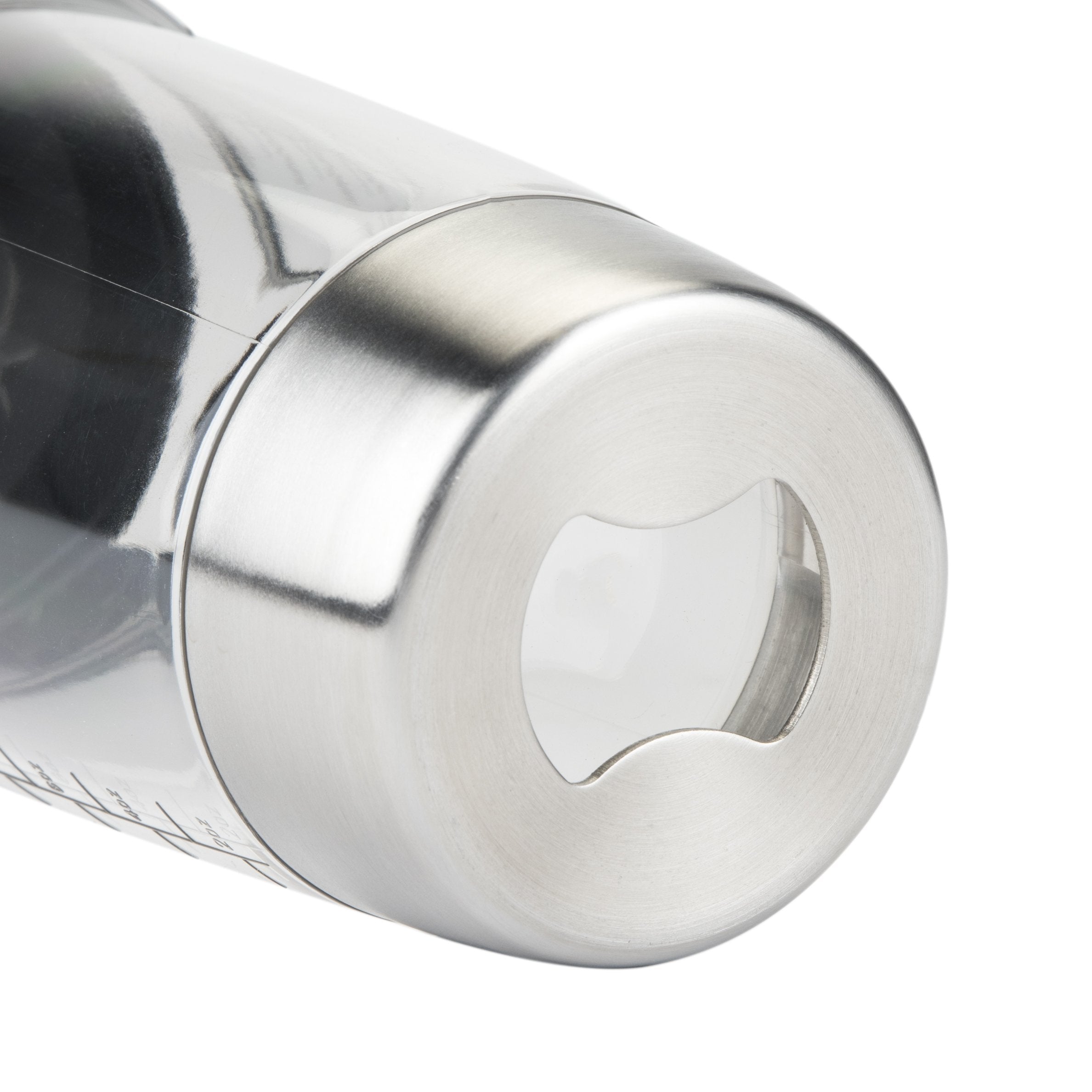 Host shaker suitable for cold brew cocktail preparation on the go.
