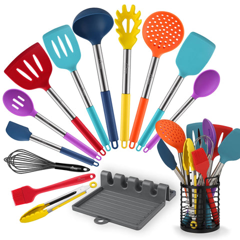 HOTEC heat-resistant silicone utensils collection protects nonstick pans.