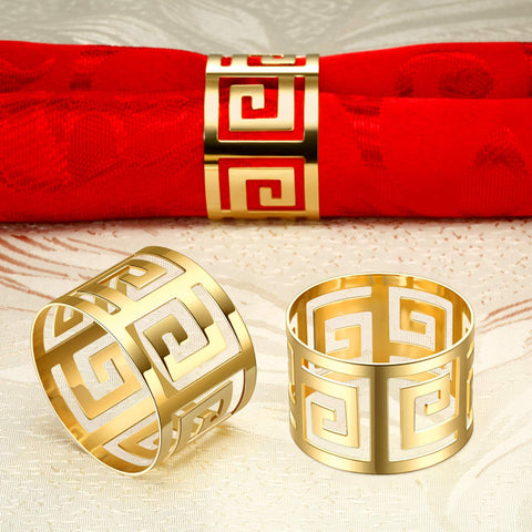 Hotop gold napkin rings add vintage charm to Christmas table decor.