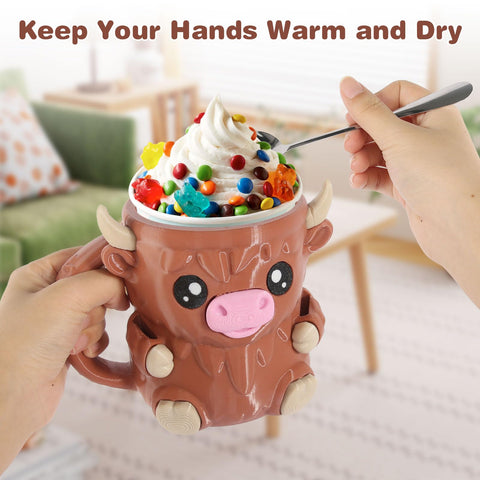 Hoxxu Highland Cow insulated pint holder keeps ice cream cold.