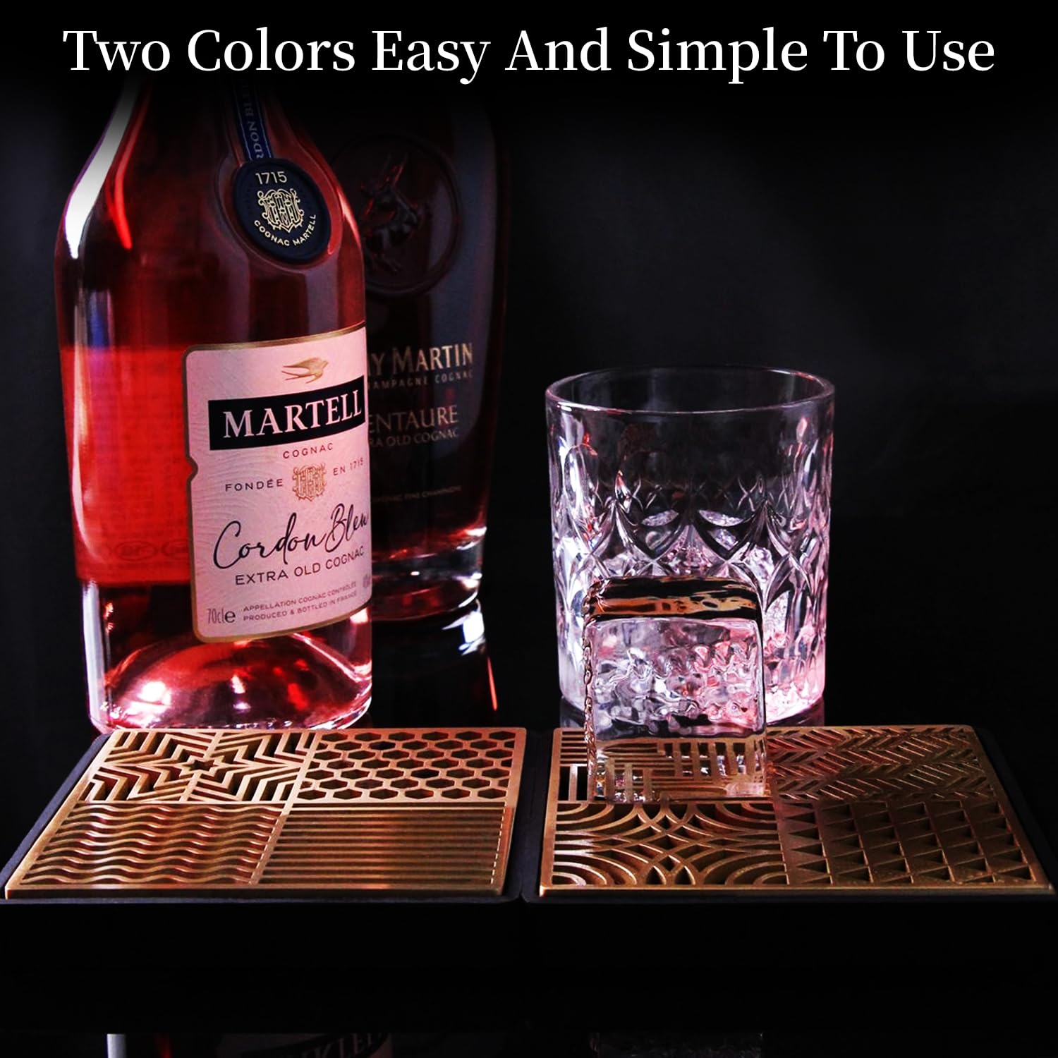 HRCOYES ice imprinter shows precise patterns on clear ice for stylish serving.