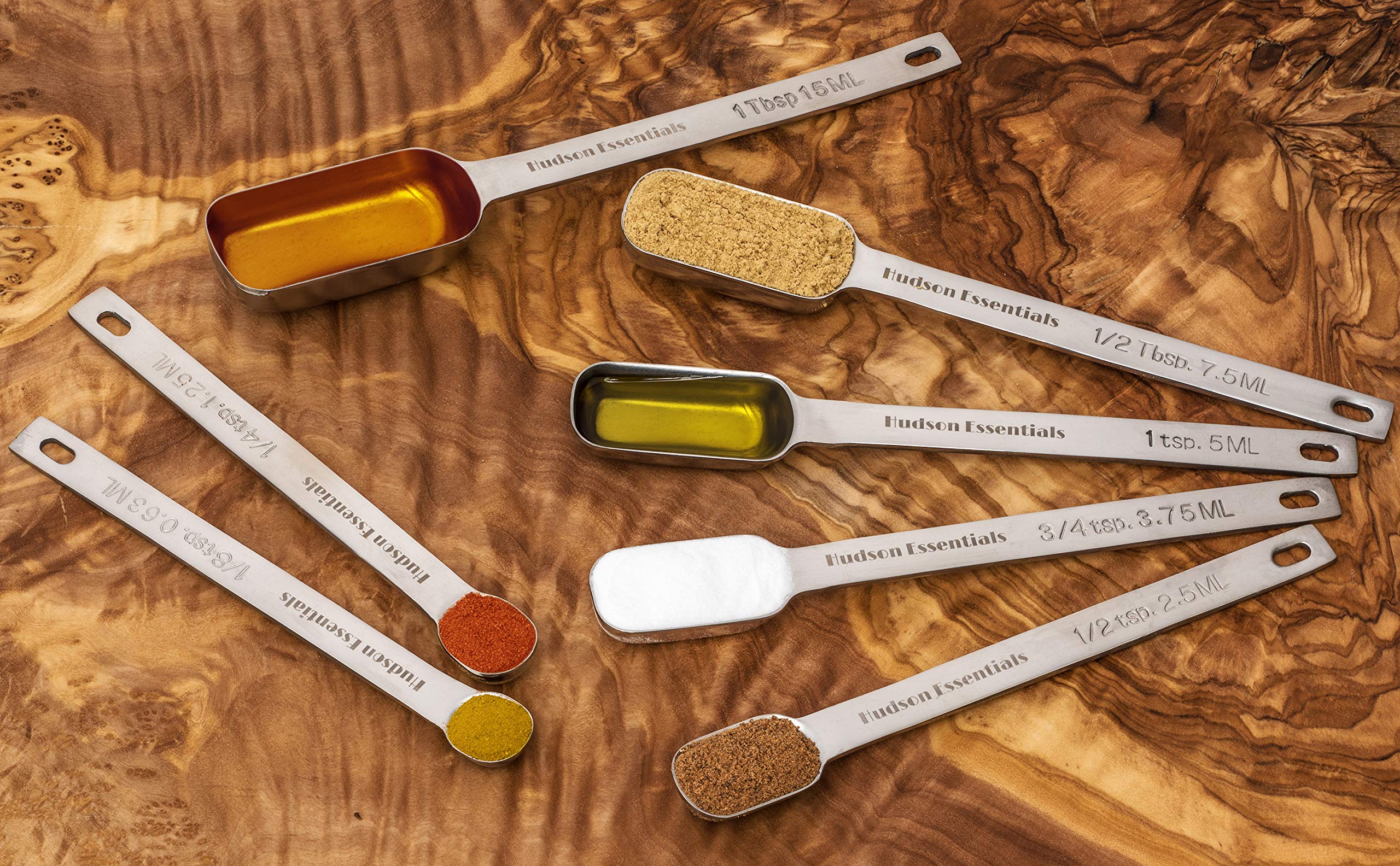 Hudson Essentials spoons feature etched measurements for lasting readability