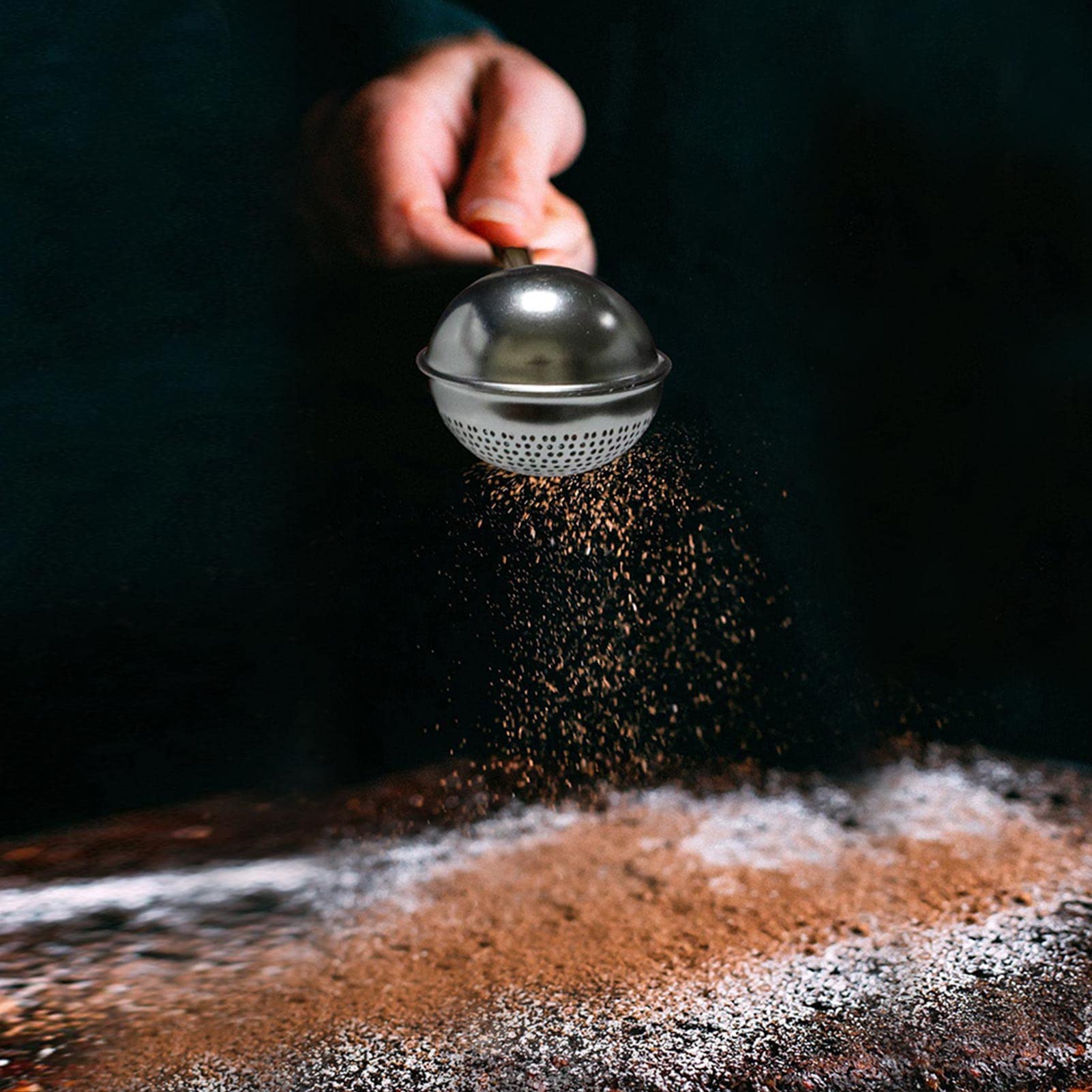 HULISEN gift-ready packaging makes a thoughtful baking gift.