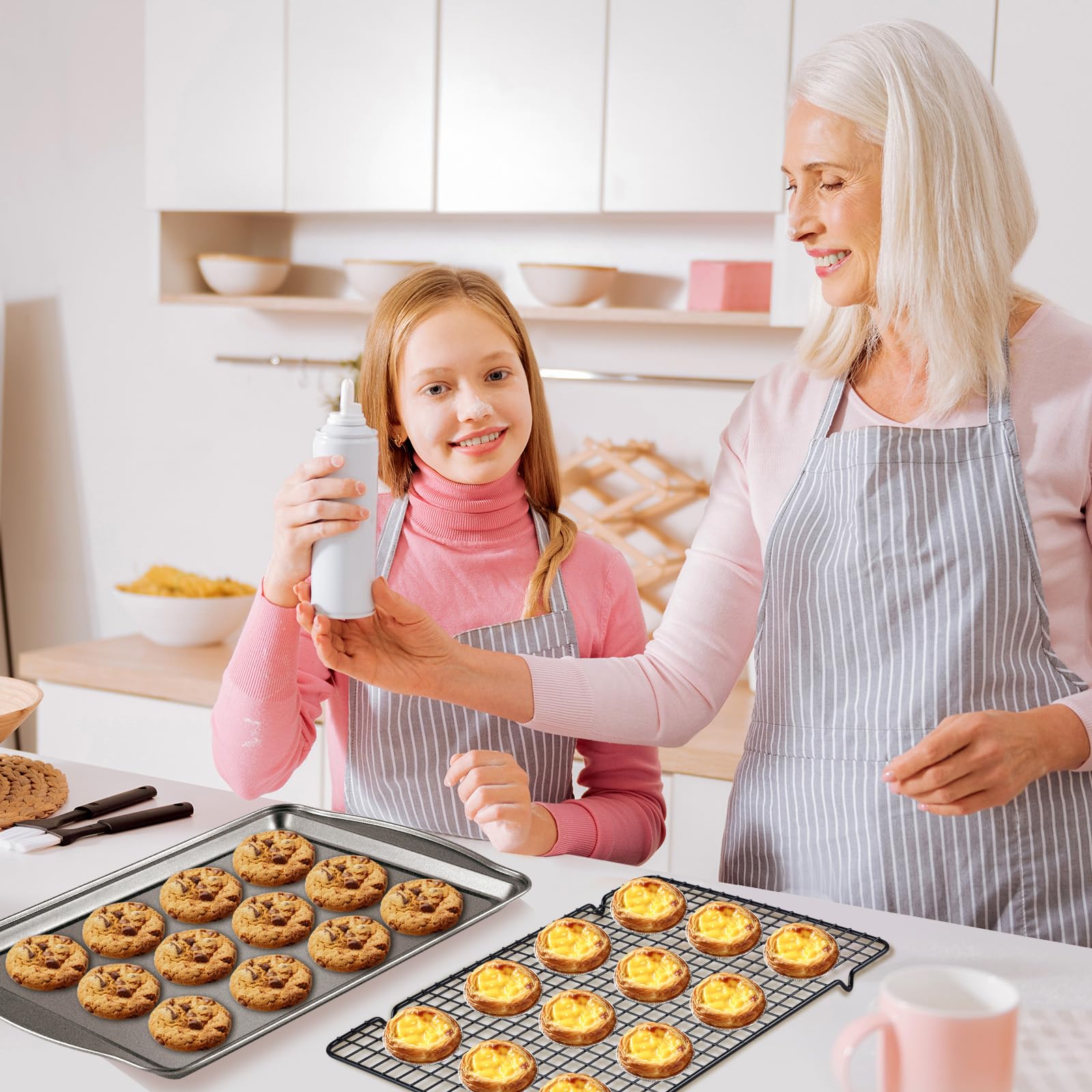 Hunnycook nesting design saves kitchen cabinet space when stored.