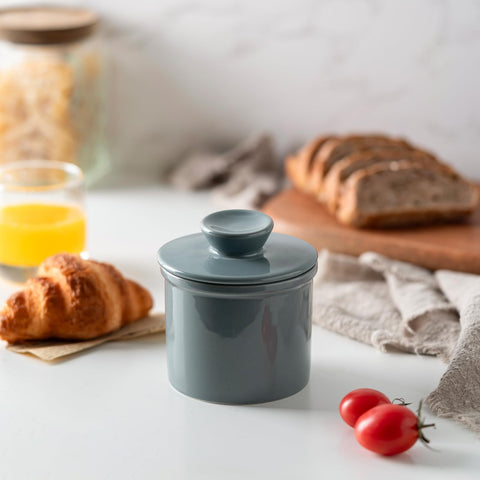 Husfunov ceramic butter dish with lid keeps butter ready to spread