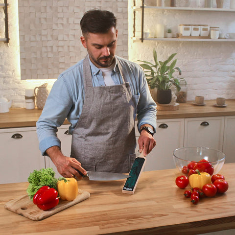 Hutsuls strop with smooth and rough honing surfaces for versatile use