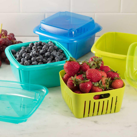 Hutzler Berry Keeper colander washing and draining berries
