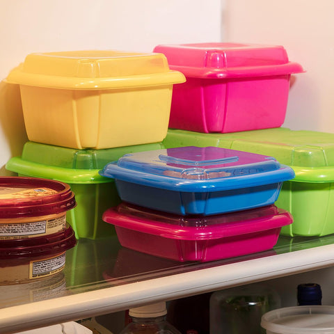 Hutzler Berry Keeper in fridge maintains ideal humidity to reduce sogginess