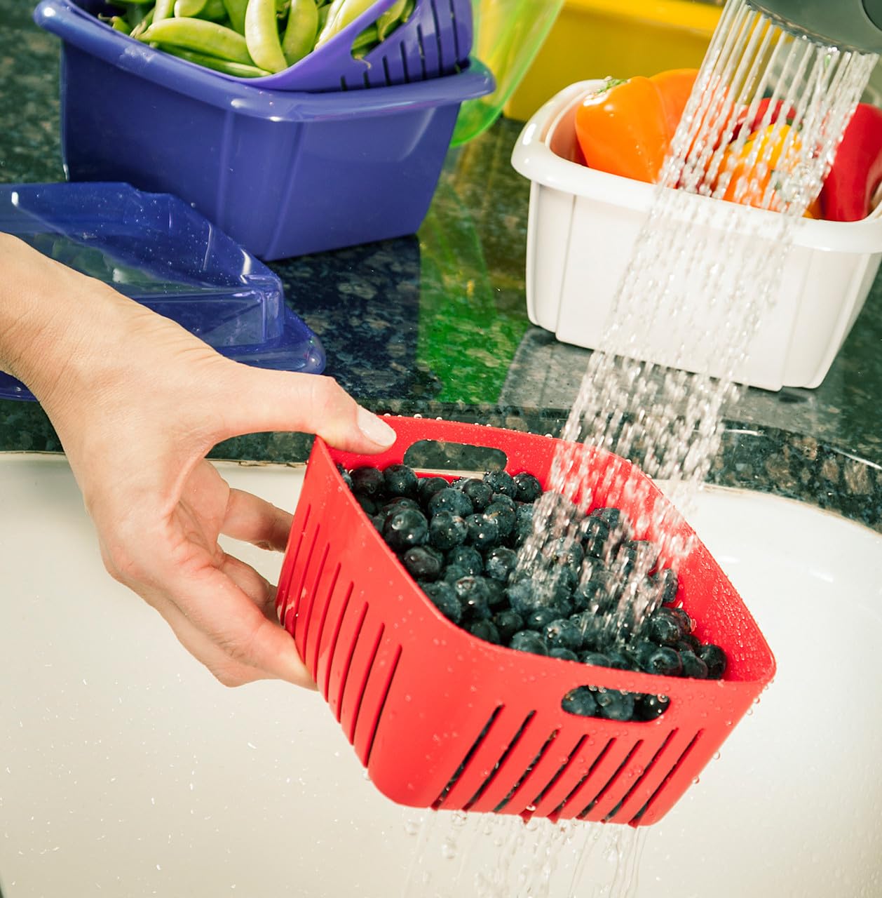 Hutzler Berry Keeper serving container for on-table freshness