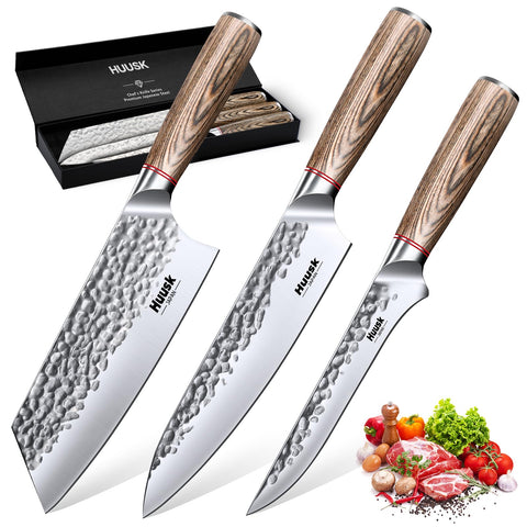 Huusk 8-inch chef knife for precise vegetable and protein slicing.