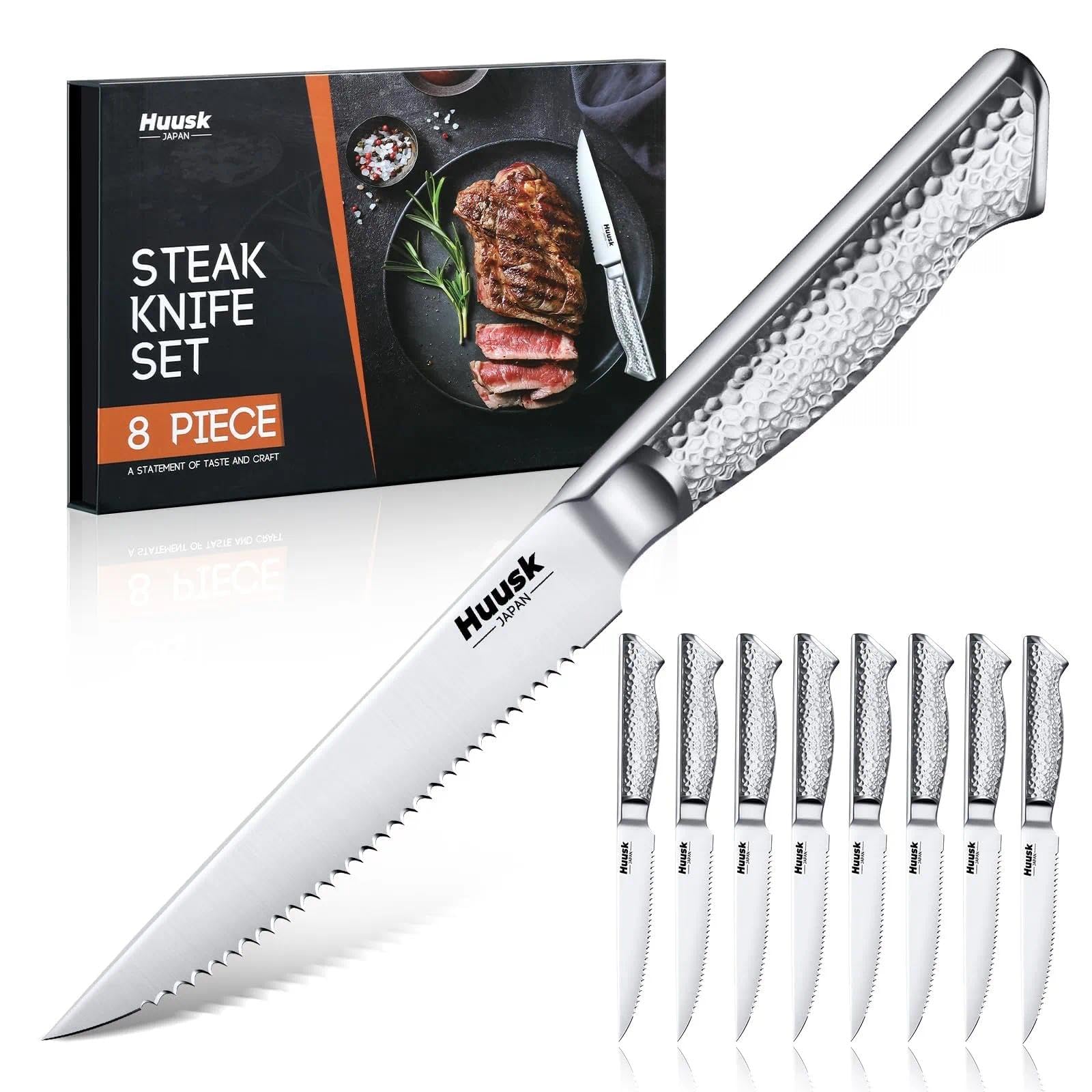 Huusk 8-piece steak knives full view for elevated dining and easy hosting.