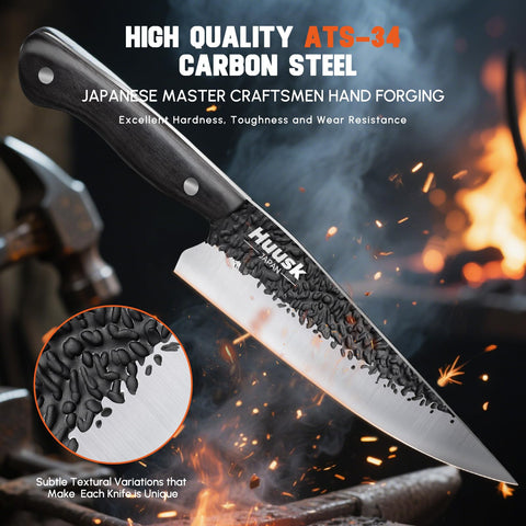 Huusk utility knife handle grip showing ergonomic control for precise prep.