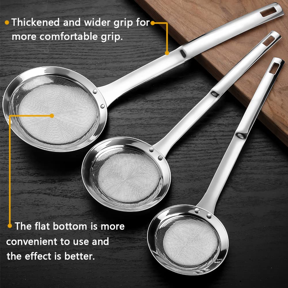 Hvanam flat-bottom filter design provides stable resting in pots.