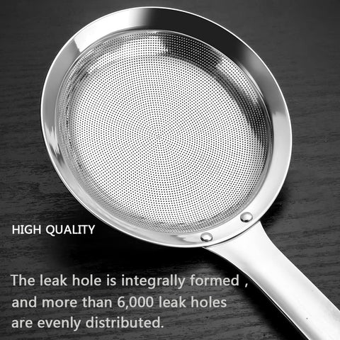 Hvanam skimmer small flat-bottom ideal for delicate ingredients.