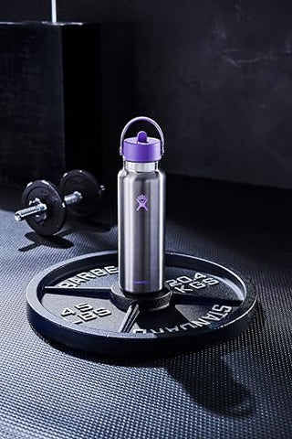 Hydro Flask 24 hours cold insulation maintains temperature outdoors.