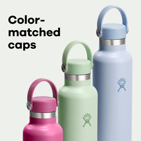Hydro Flask 24 oz Surf Blue bottle close-up on TempShield insulation