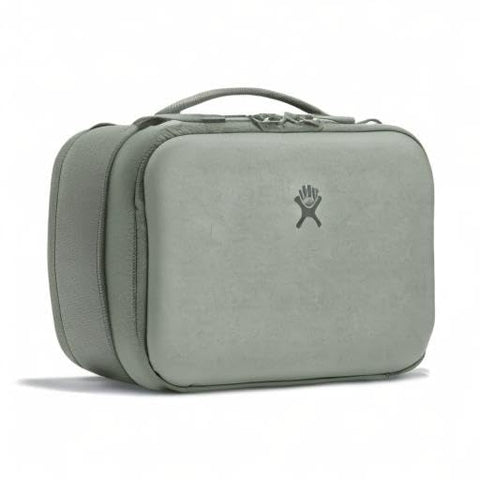 Hydro Flask easy cleaning interior simplifies post meal maintenance.