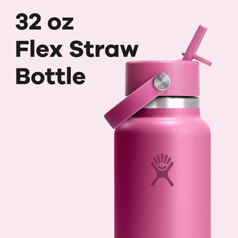 Leakproof closed Flex Straw Cap secures hydration for travel.