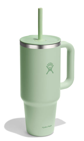 TempShield insulation keeps drinks cold for hours in Hydro Flask 40 oz tumbler.