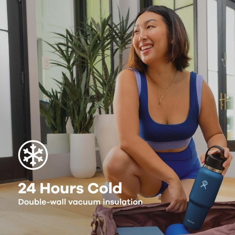 Hydro Flask dishwasher-safe design for quick cleanup after trips.