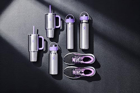 Hydro Flask Travel Tumbler TempShield insulation keeps drinks cold for hours.