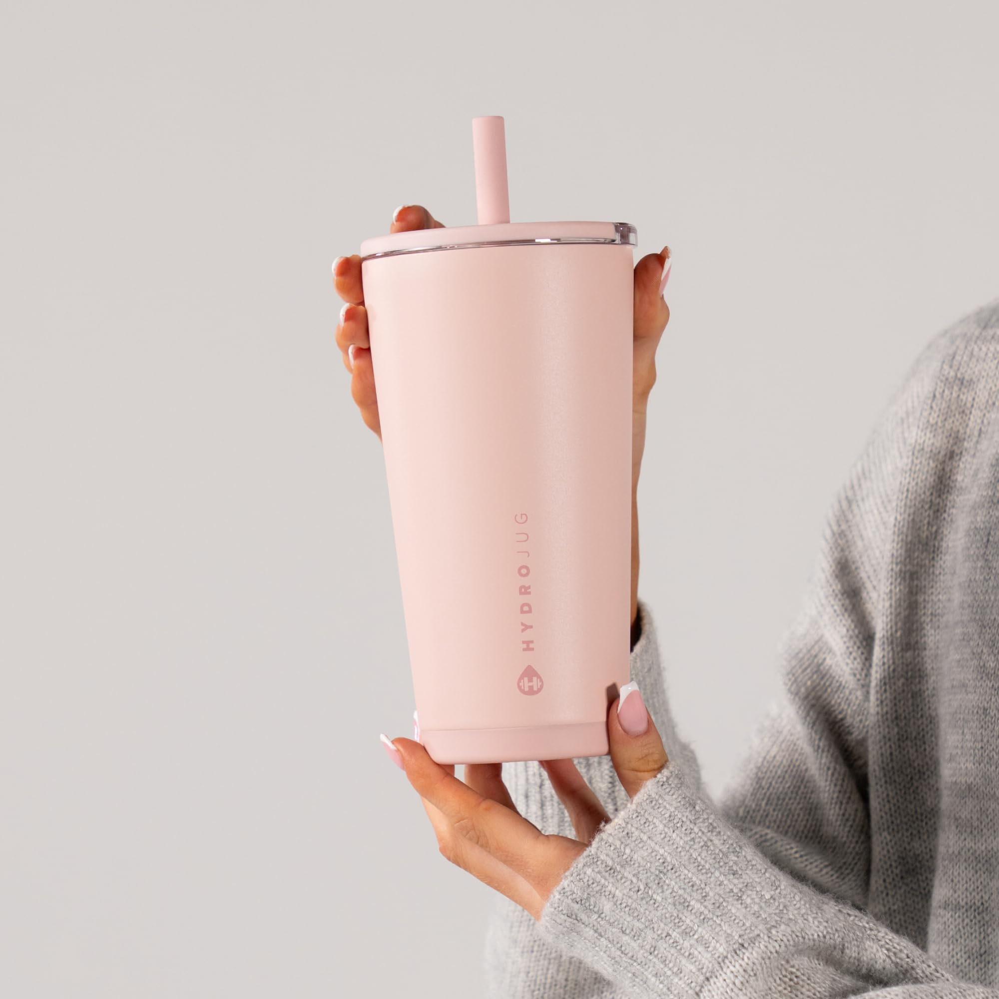 HydroJug Everyday Tumbler double-wall insulation keeps drinks at temperature.