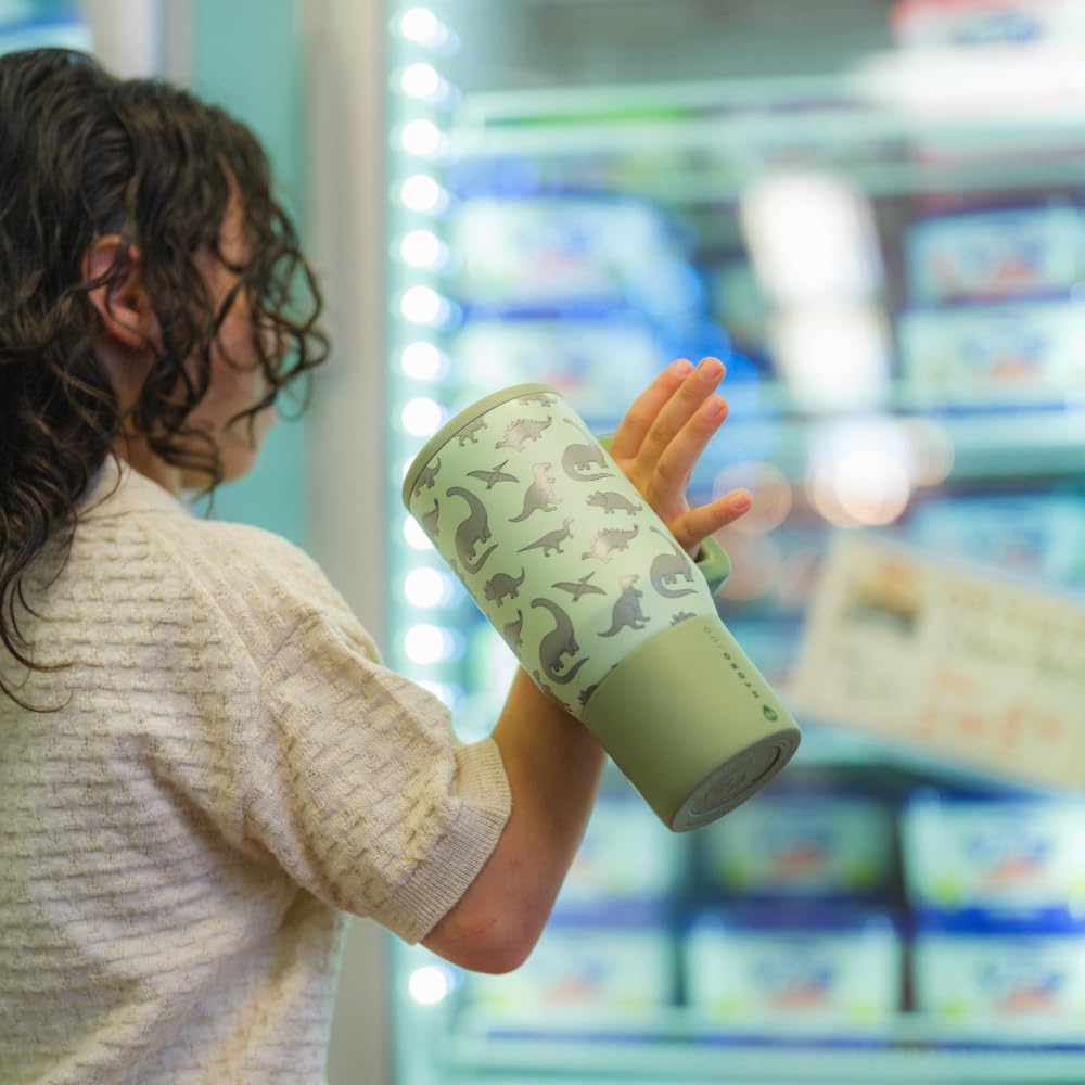 HydroJug Kids 20oz bottle for school and sports keeps beverages cool all day.