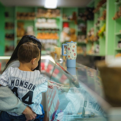 HydroJug Kids backpack-friendly bottle for lunch boxes and carry-ons.