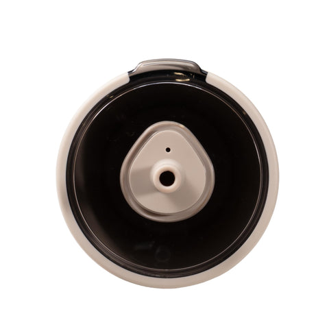 HydroJug soft-touch lid and straw for easy sipping on the go.